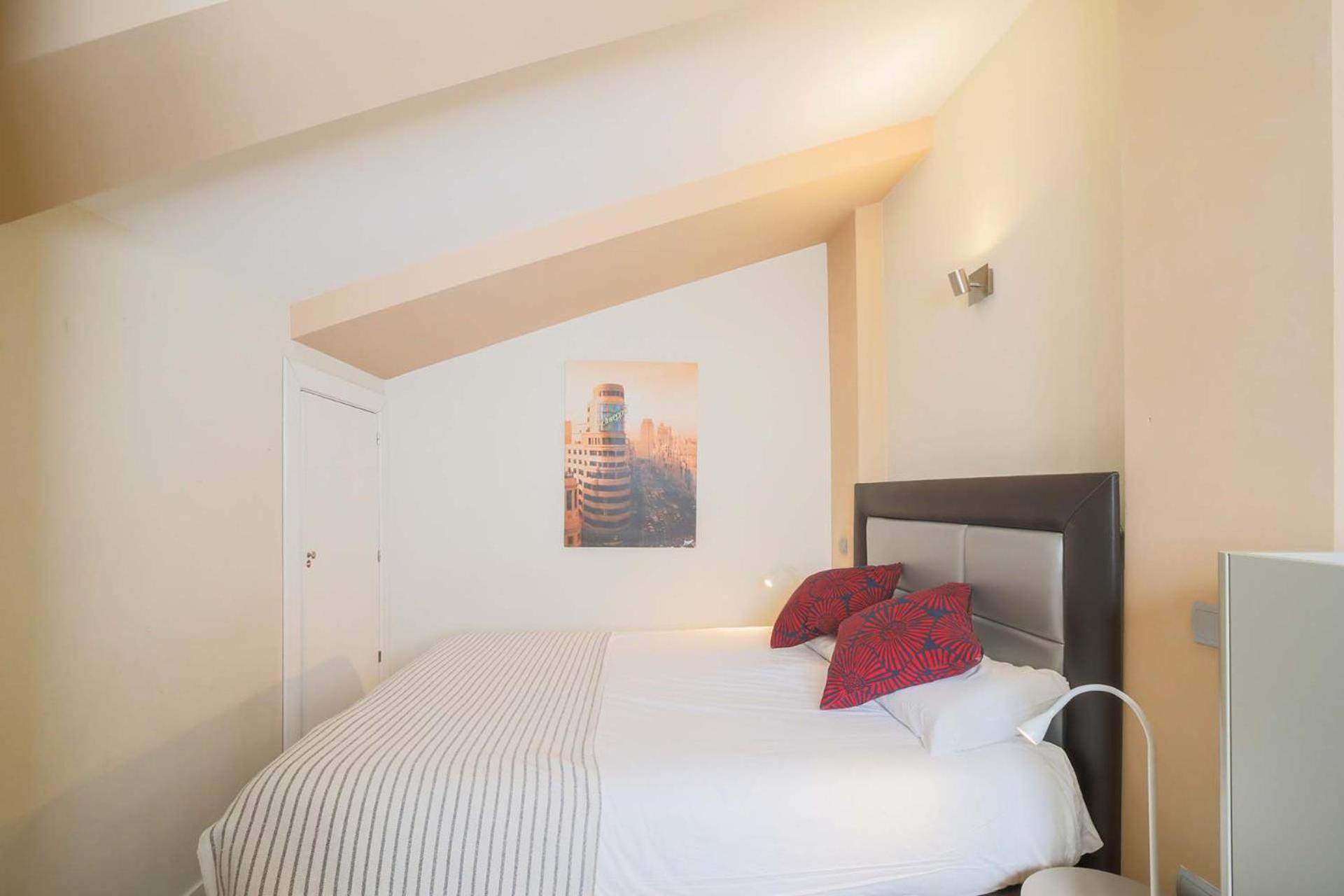 Two Bedroom Apartment Plaza Mayor By Sharingco Madrid Dış mekan fotoğraf
